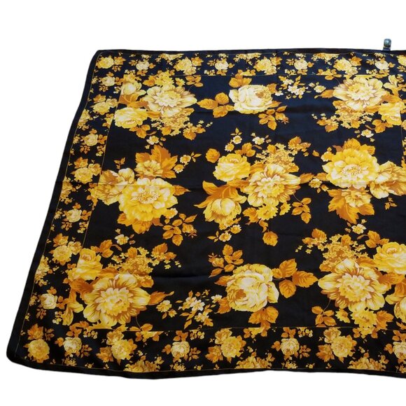 The Art of the Scarf-Vintage Italian Scarf by The Tie Rack Black w/Golden Roses - Picture 11 of 11